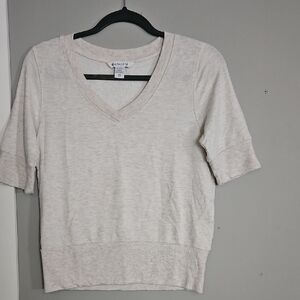 Athleta Cream V-Neck Short Sleeve Tee